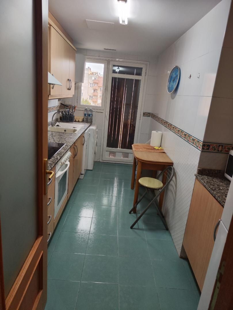 Piso en  Carrer de Vicente la Roda 9 - Foto 7