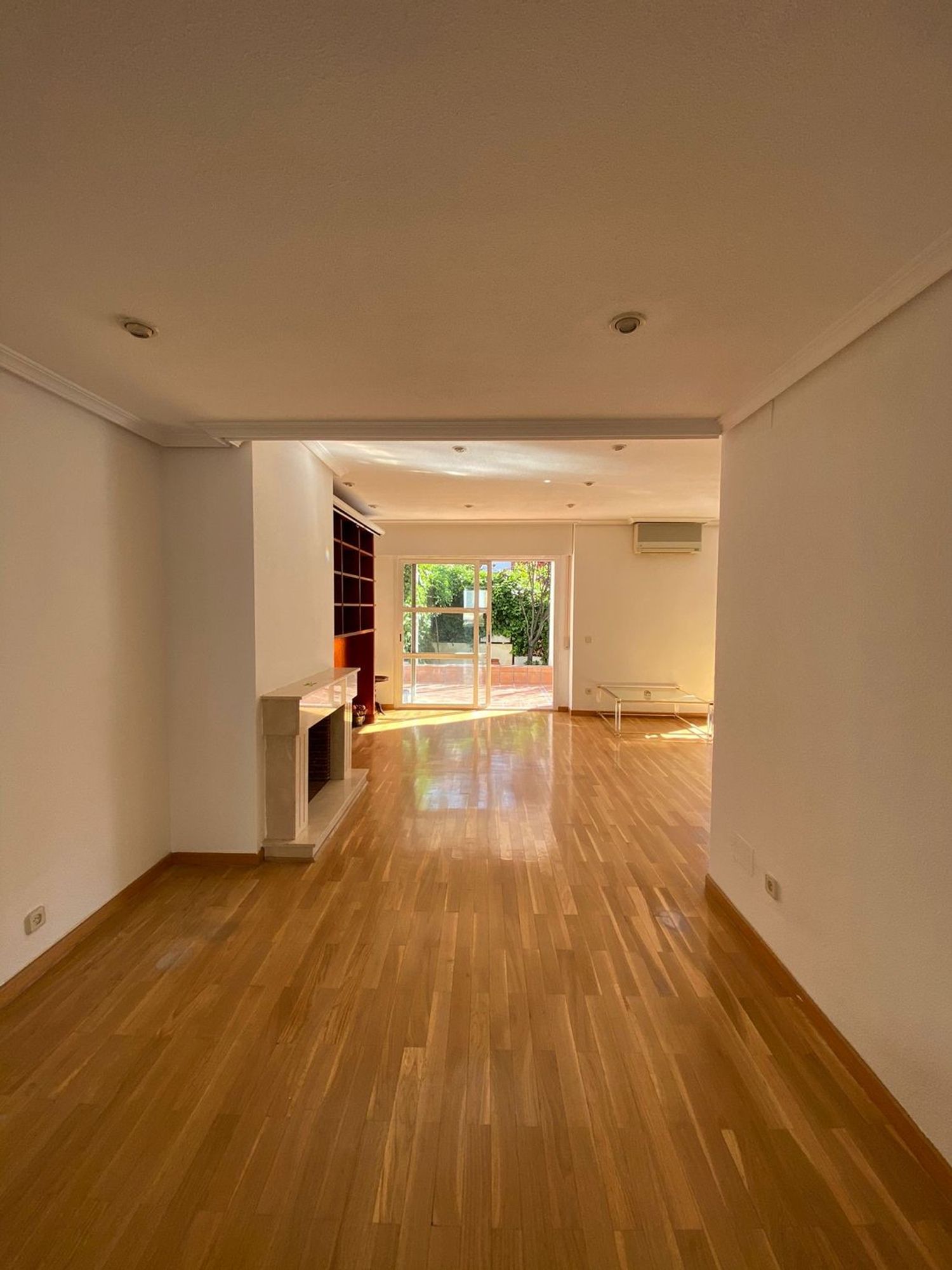 Chalet adosado en El Soto de la Moraleja - Foto 4
