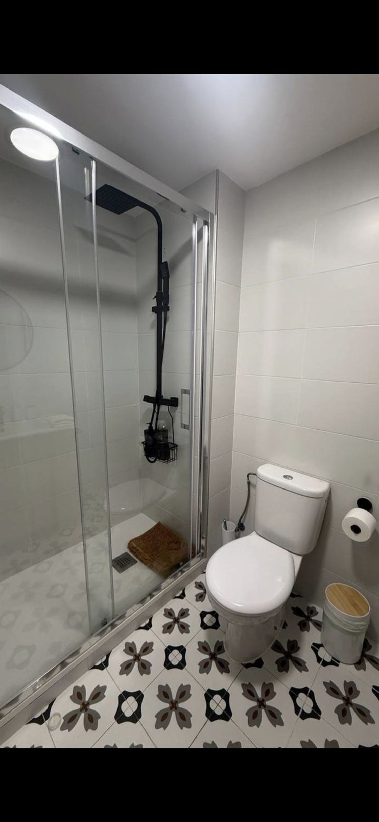 Piso en calle del Pez, 14