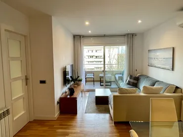 Piso en  Passeig de Francesc Macià 57 - Foto 2