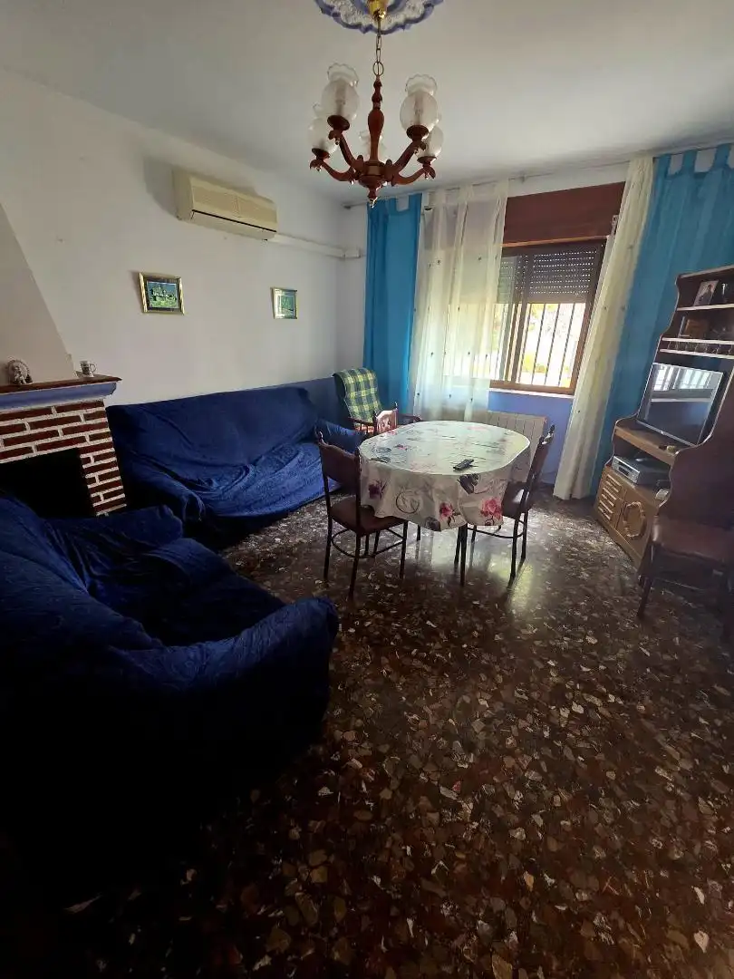 Chalet en  Calle Blas Infante 4 - Foto 7