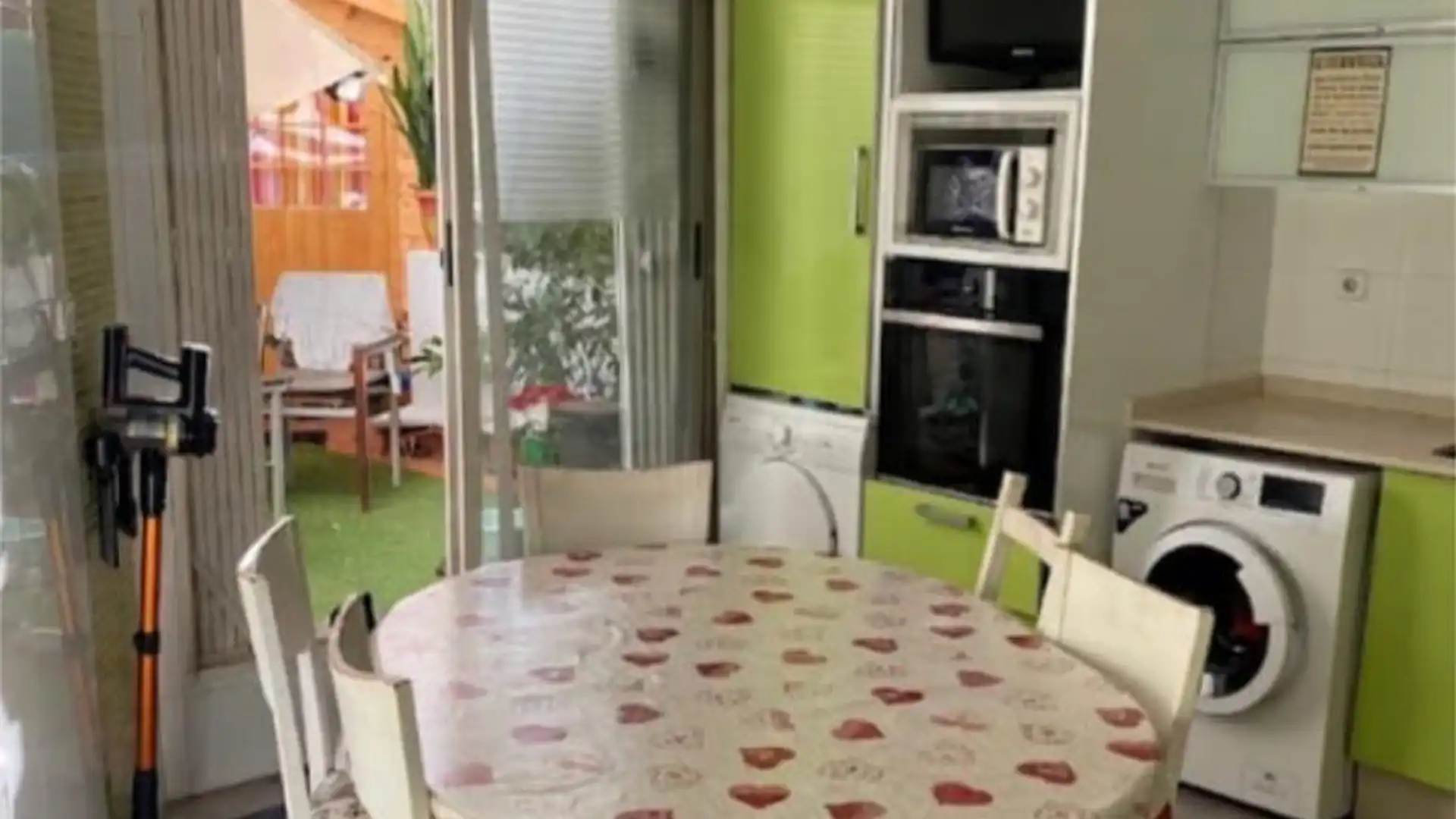 Piso en  Carrer de Fontanars dels Alforins 17 - Foto 9