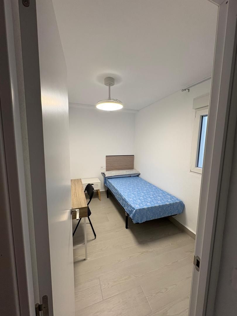 Piso en  Calle Pintor Murillo 3 - Foto 13