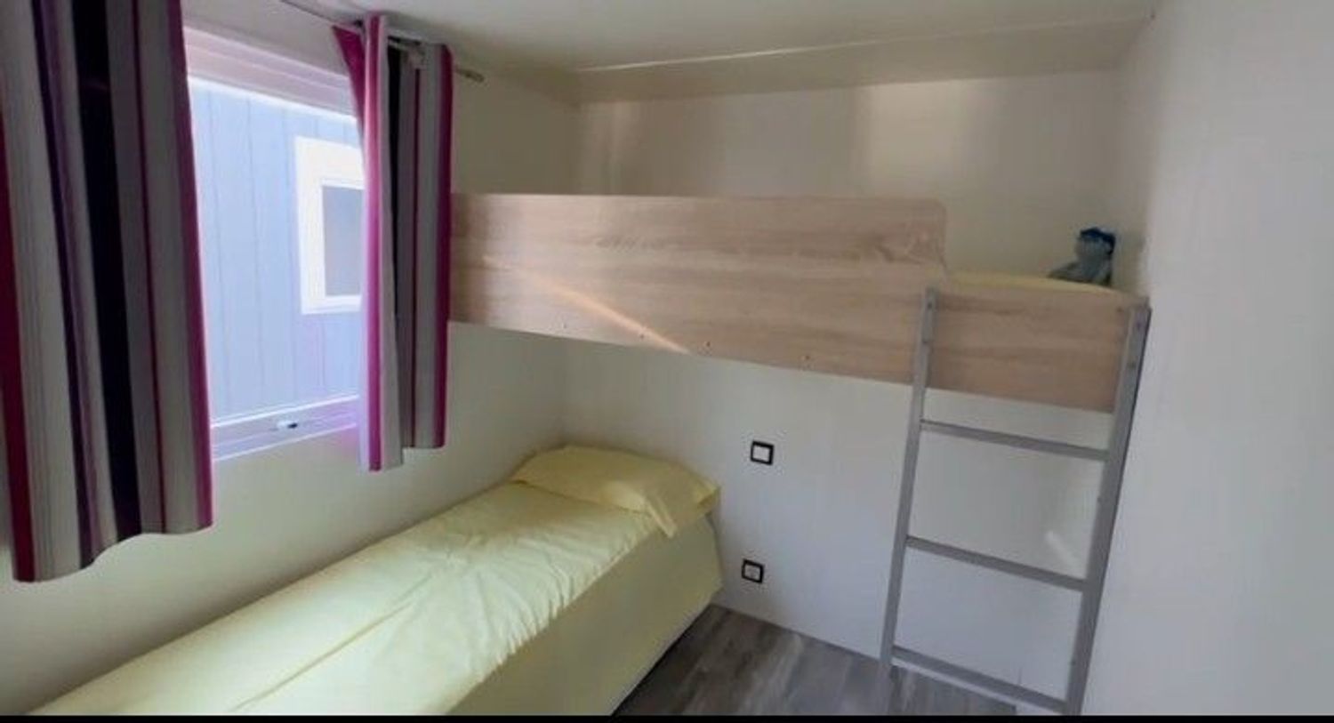 Casa o chalet independiente en Carretera de Bescos, 24 - Foto 7