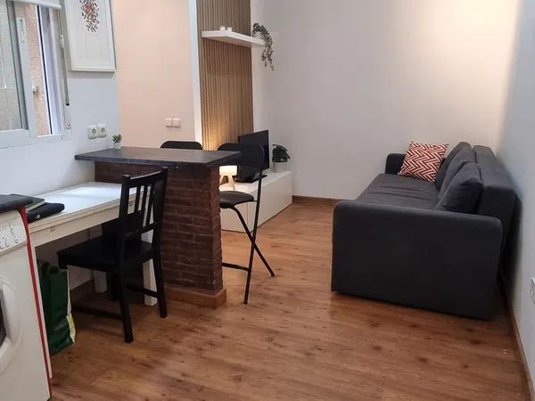 Piso en costanilla de San Vicente, 6