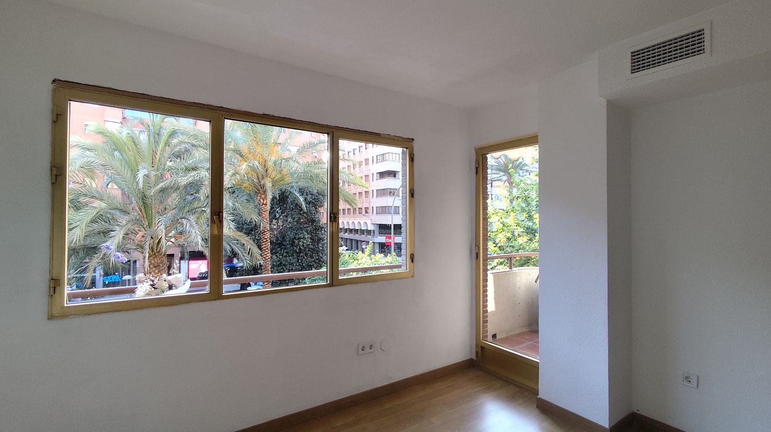 Piso en Avenida oscar espla, 26, Ensanche-Diputación - Foto 7