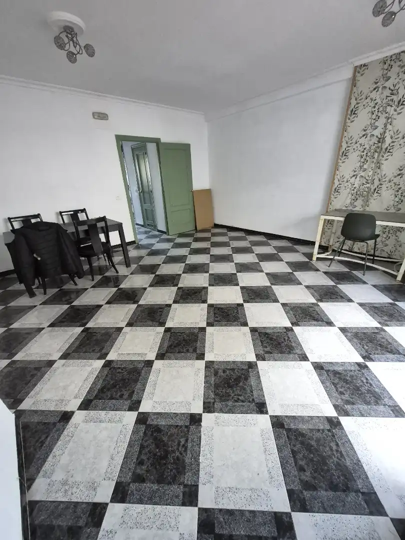 Casa adosada en  Calle Pez Martillo 83 - Foto 6