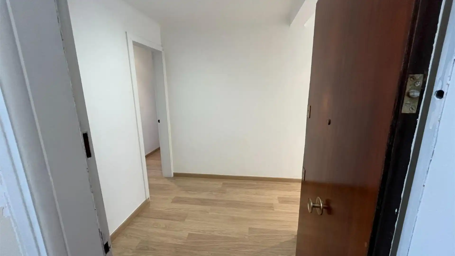 Piso en  Carrer de Bilbao 15 - Foto 3