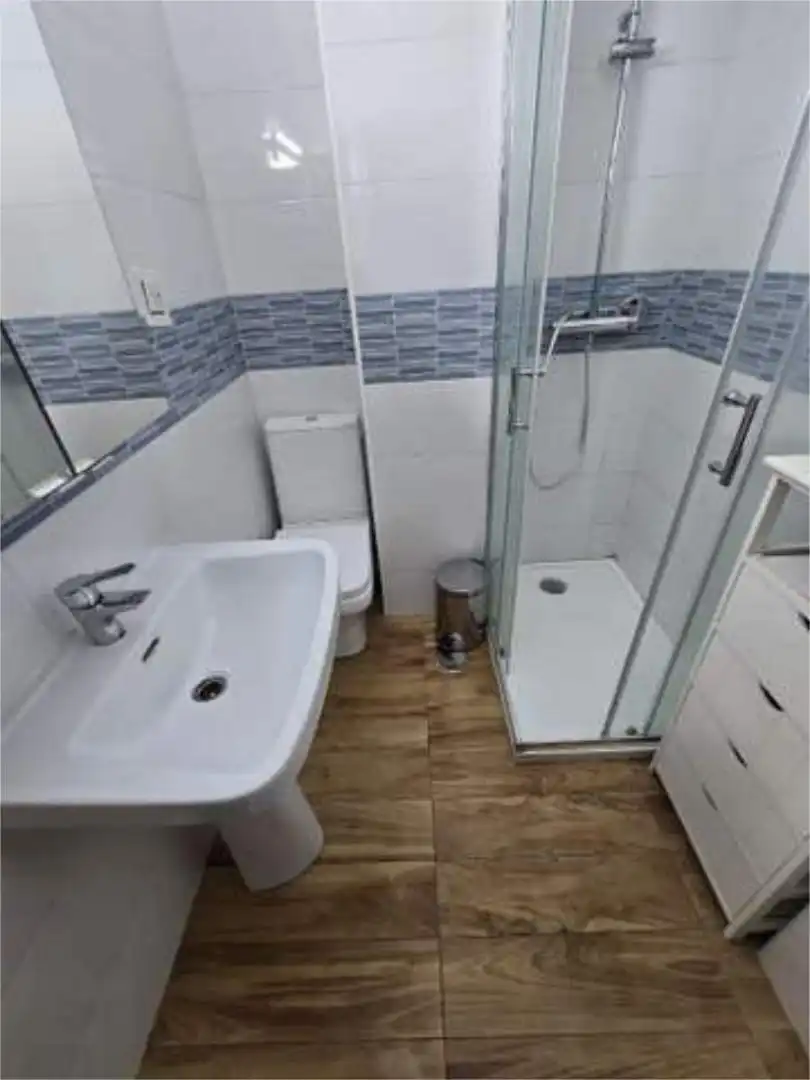 Piso en Reina Mercedes - Foto 5