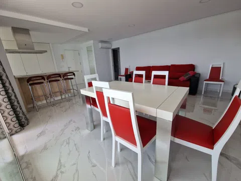 Piso en avenida Jaime i el Conquistador, 5
