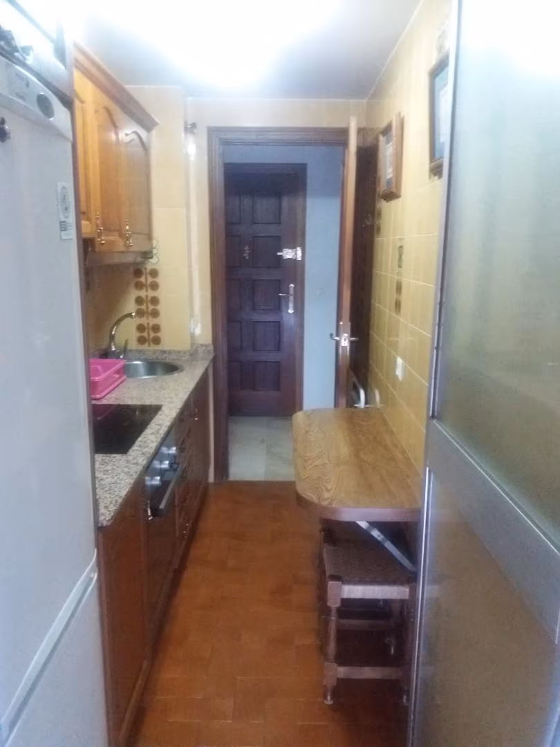 Apartamento en  Calle del Doce de Octubre 6 - Foto 4