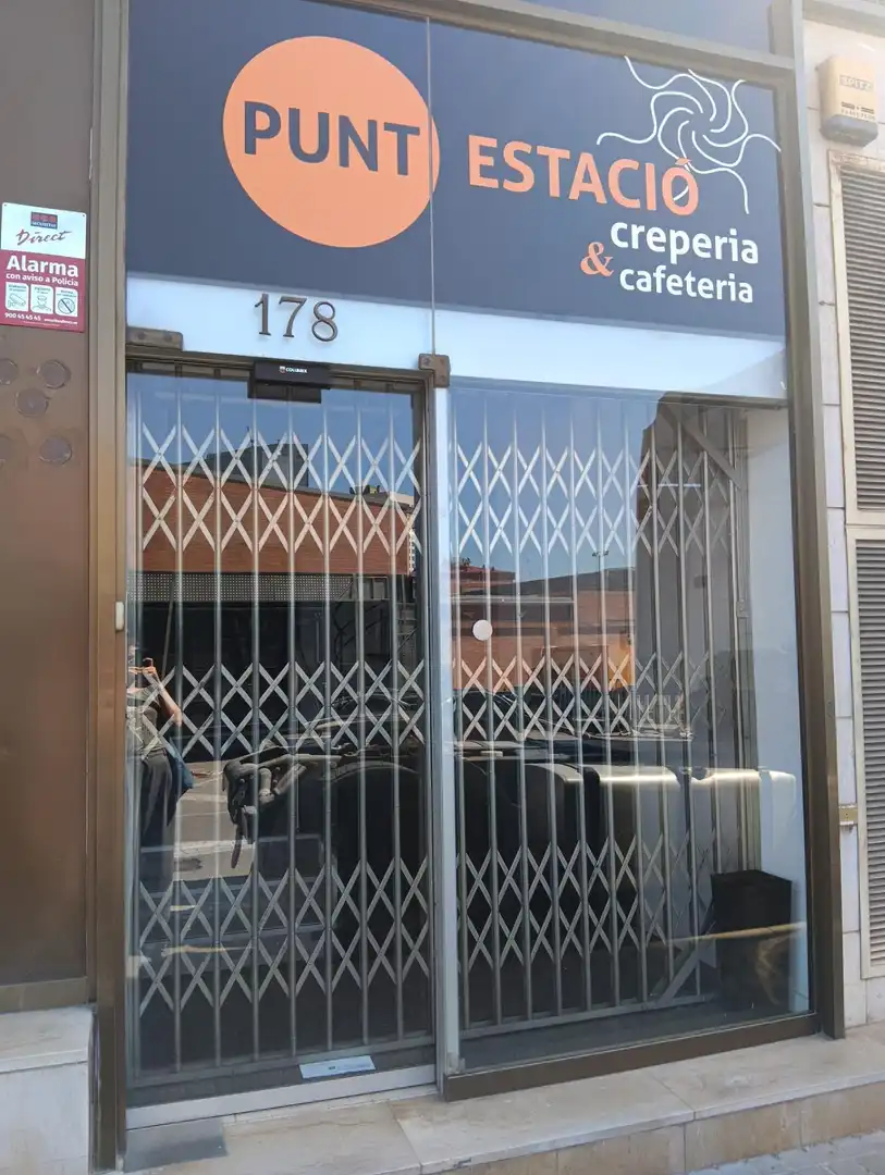 Local comercial en Sabadell - Foto 8