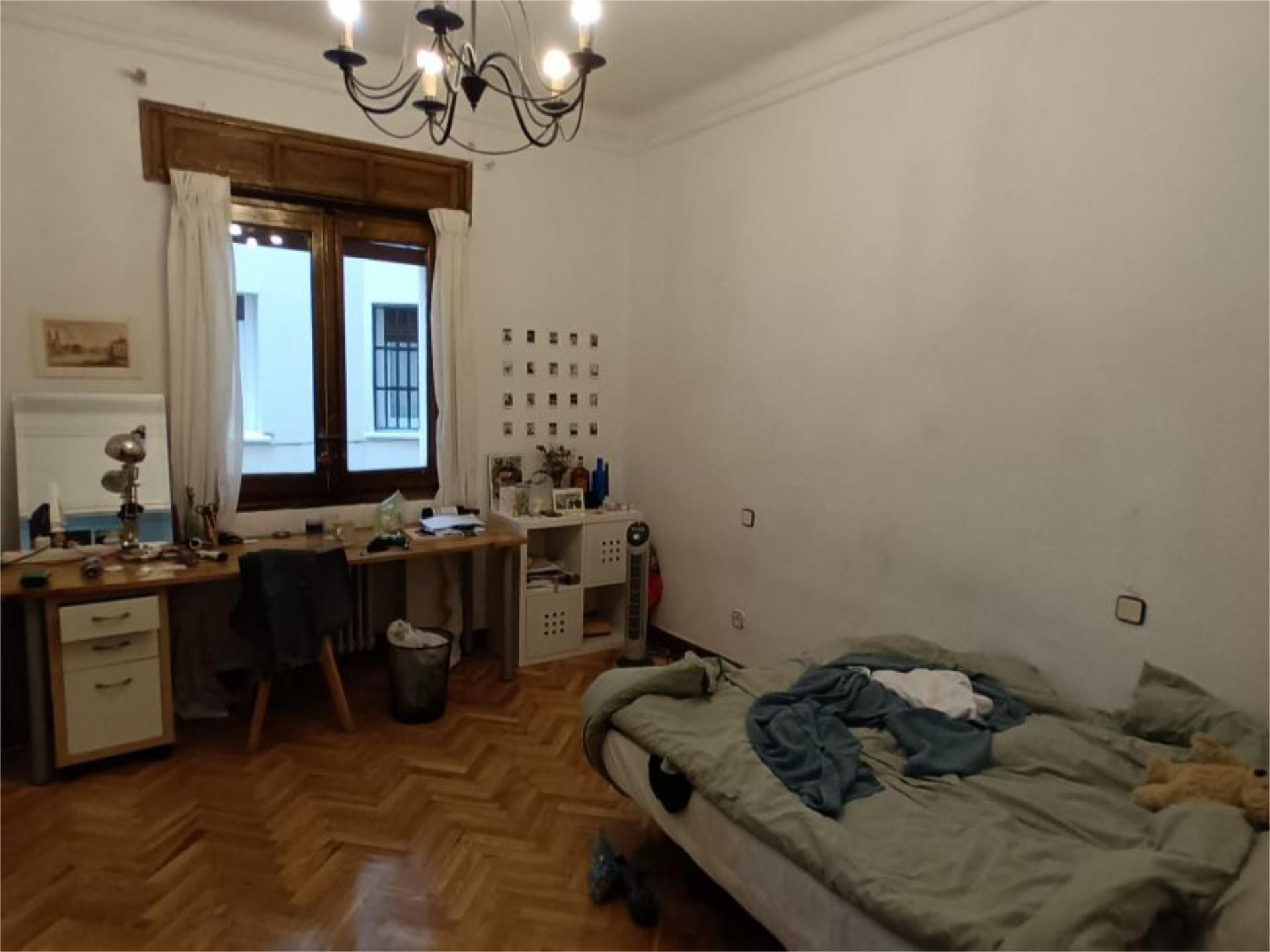 Piso en  Calle de Guzmán el Bueno 99 - Foto 16