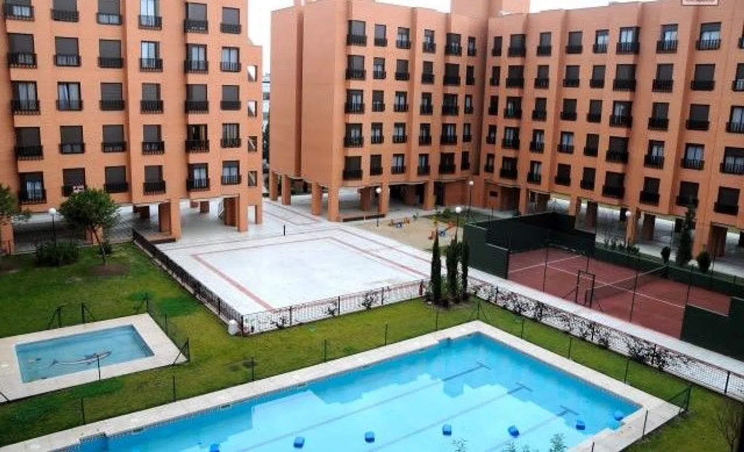 Piso en calle de Samaniego, 12 - Foto 1