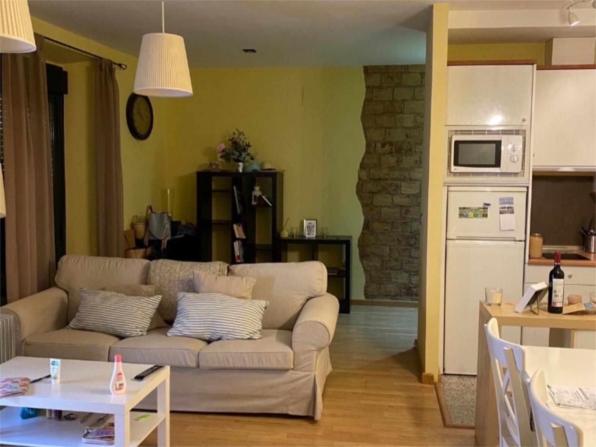 Apartamento en  Calle Damas 4