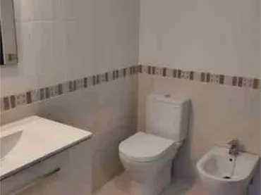 Piso en iglesia - Foto 5