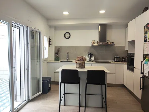 Chalet adosado en Barrio Tablada - Foto 17