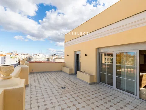 Ático en calle de la Princesa