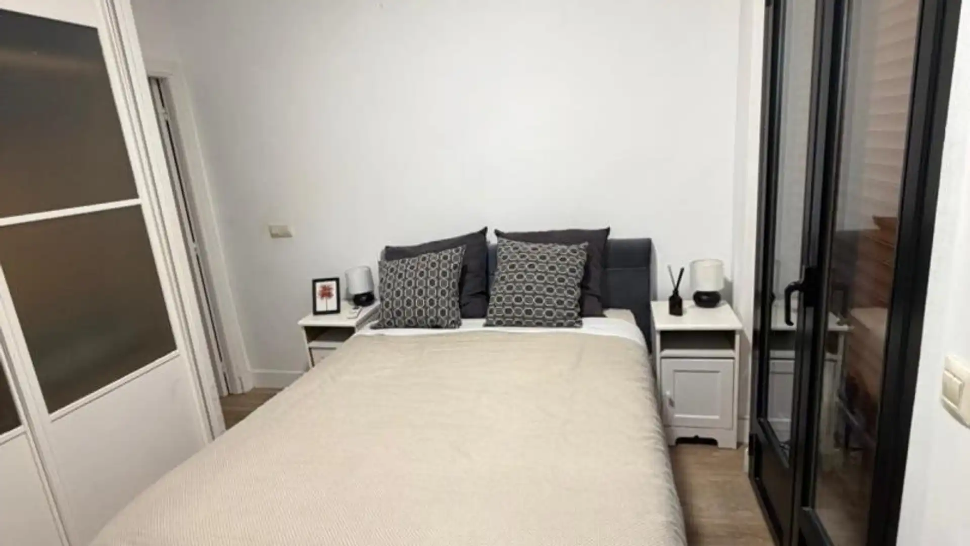 Piso en  Calle de las Tres Cruces 10 - Foto 6