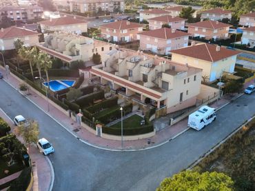 Casa adosada en  Carrer de Miquel Martí i Pol 2 - Foto 7