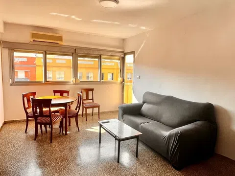 Piso en calle de Pius Xi, 28