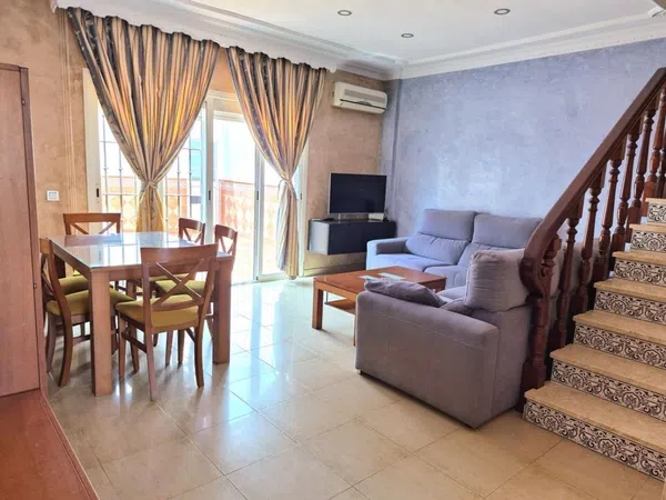 Chalet adosado en Calle Atahualpa, 19, Oromana, Oromana - Foto 1