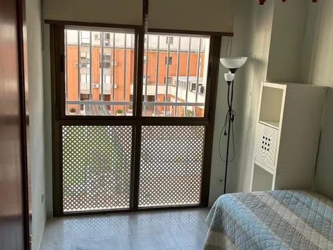 Piso en calle Doctor Madrazo Osuna, 7 (Residencial Las Perlas 1) - Foto 1