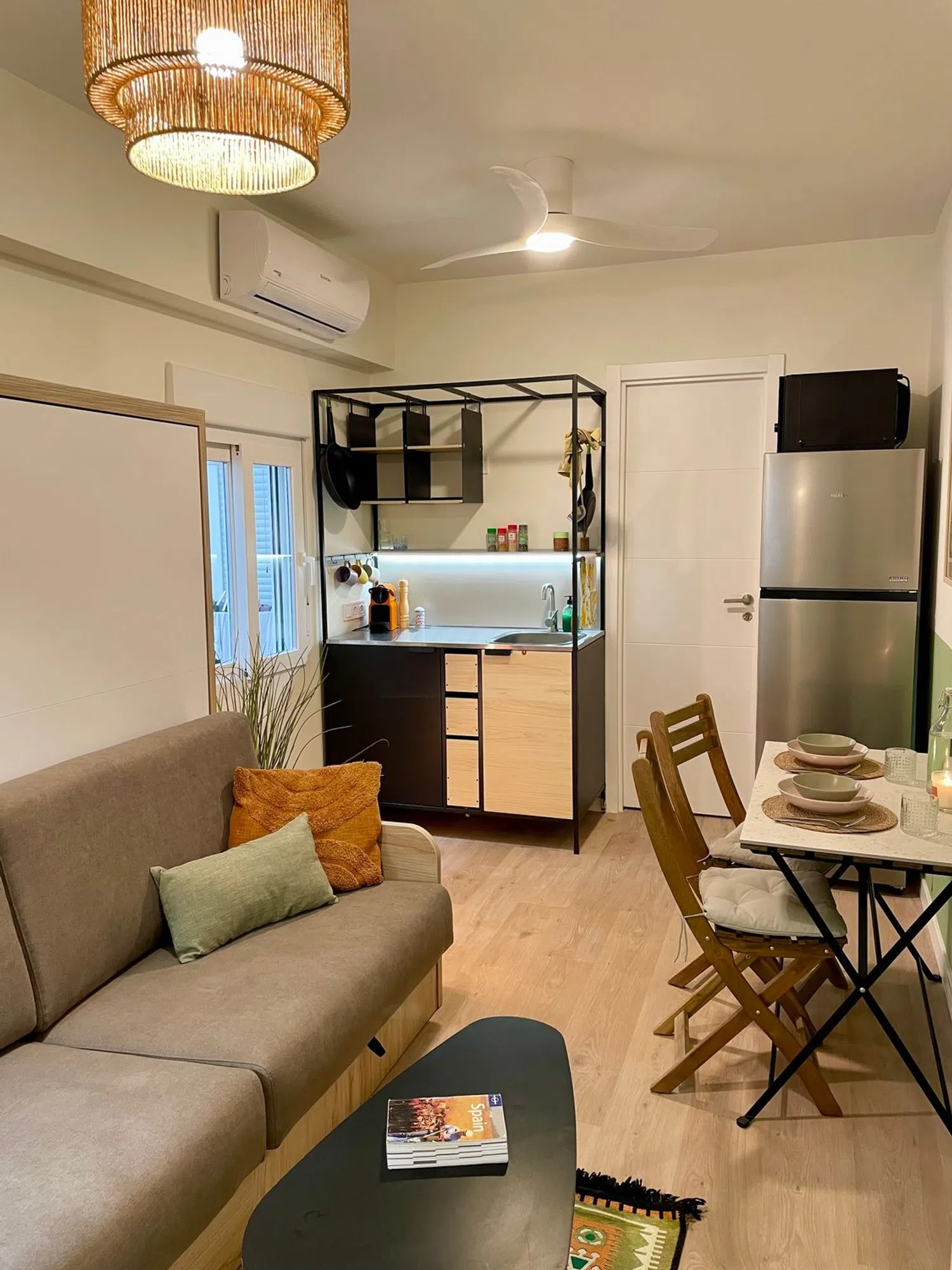 Estudio en avenida del Doctor Waksman, 33