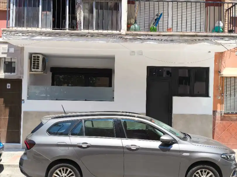Planta baja en  Calle Virgen de la Concepción 1 - Foto 4