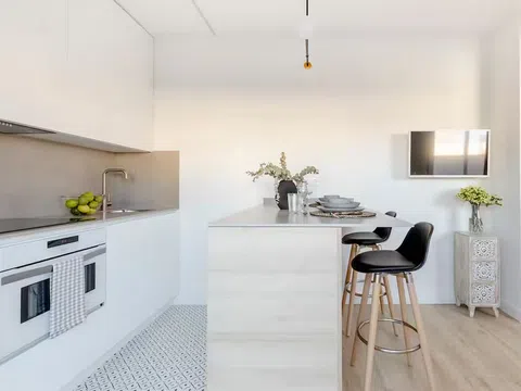 Piso en calle de la Gloria, 6