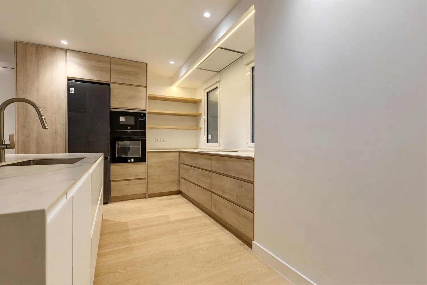 Piso en Barrio Trafalgar - Foto 8