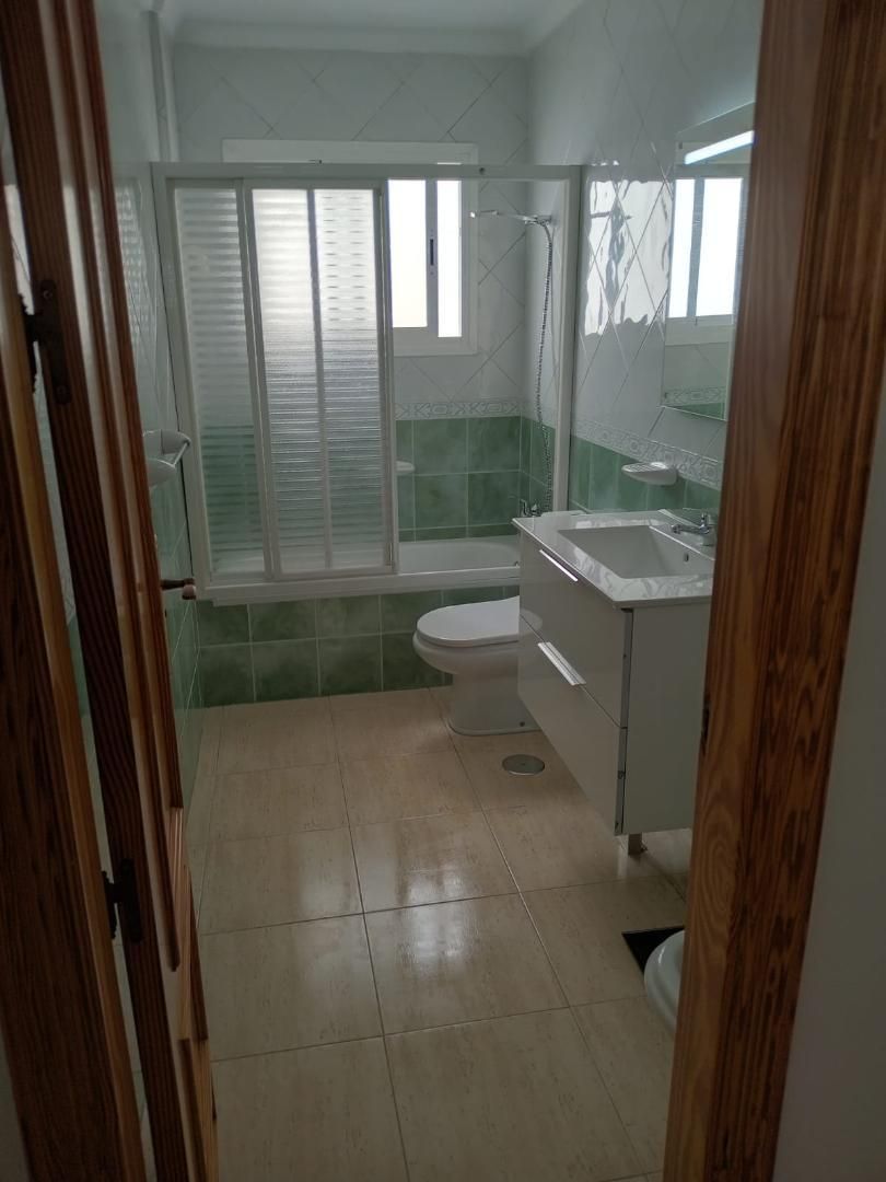 Piso en  Calle Cayetana Manrique 52 - Foto 10