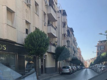 Piso en  Avenida Manolo Gómez Bur 68 - Foto 1