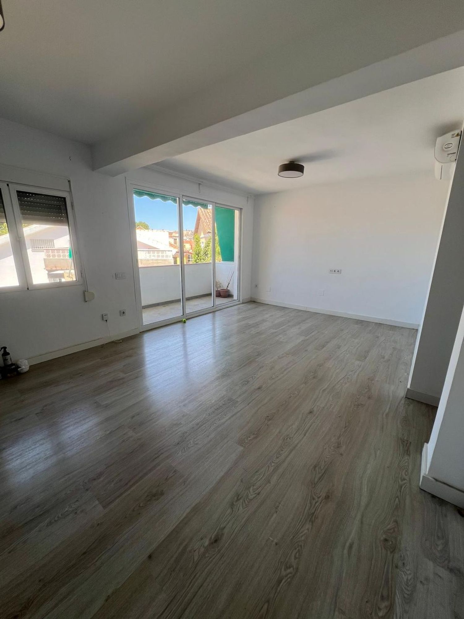 Piso en Avenida Juan Sebastián Elcano, 129 - Foto 3