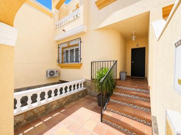 Casa adosada en  Calle Calvario 55 - Foto 3