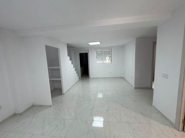 Piso en  Carrer d'Antonia Martínez 9 - Foto 4