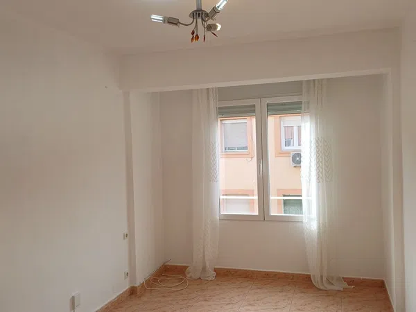 Piso en calle Antoño Bravo, 13 - Foto 1