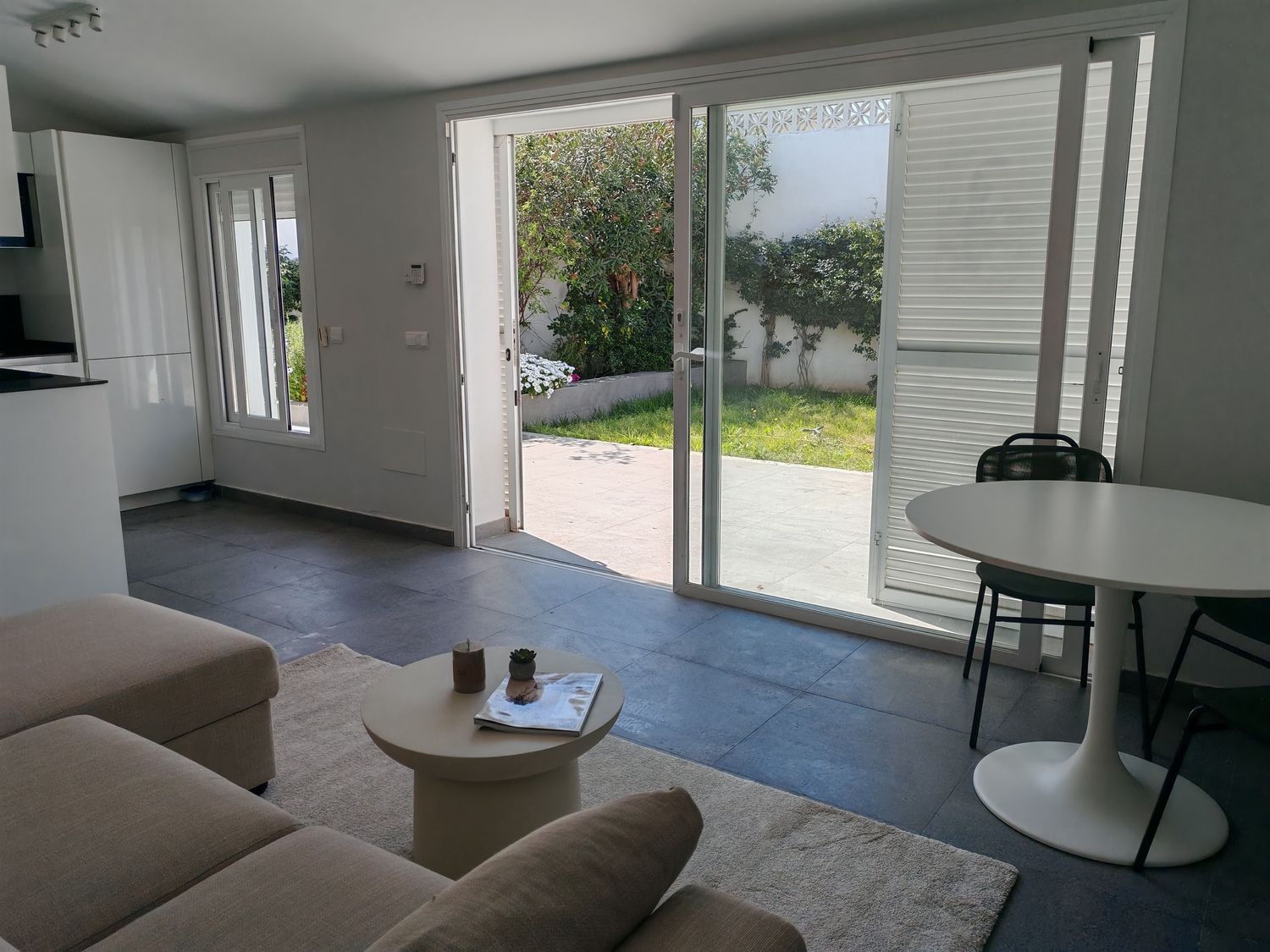 Casa independiente en Urb. puerto romano Barrio Las Lomas - Foto 10