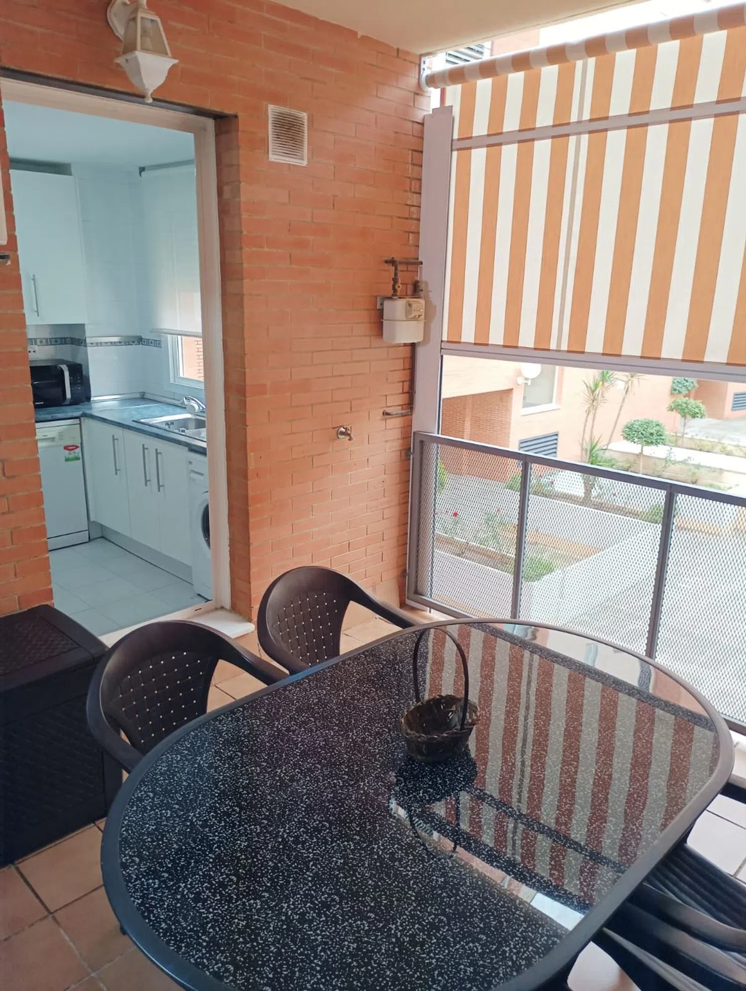 Piso en calle Malaysia, 3 - Foto 14