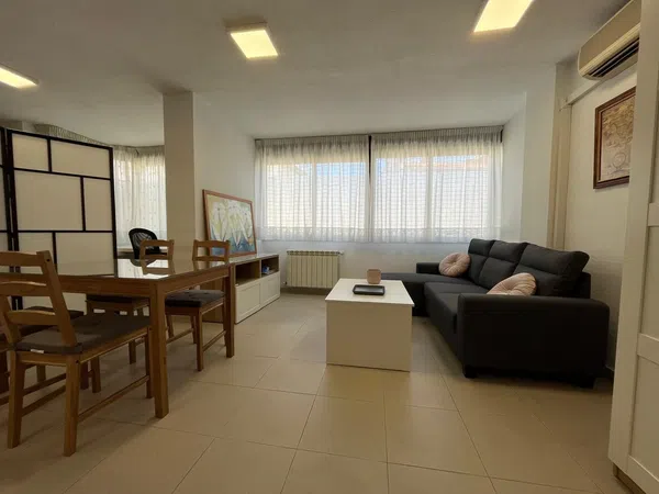 Estudio en calle de Pedro Villar, 15