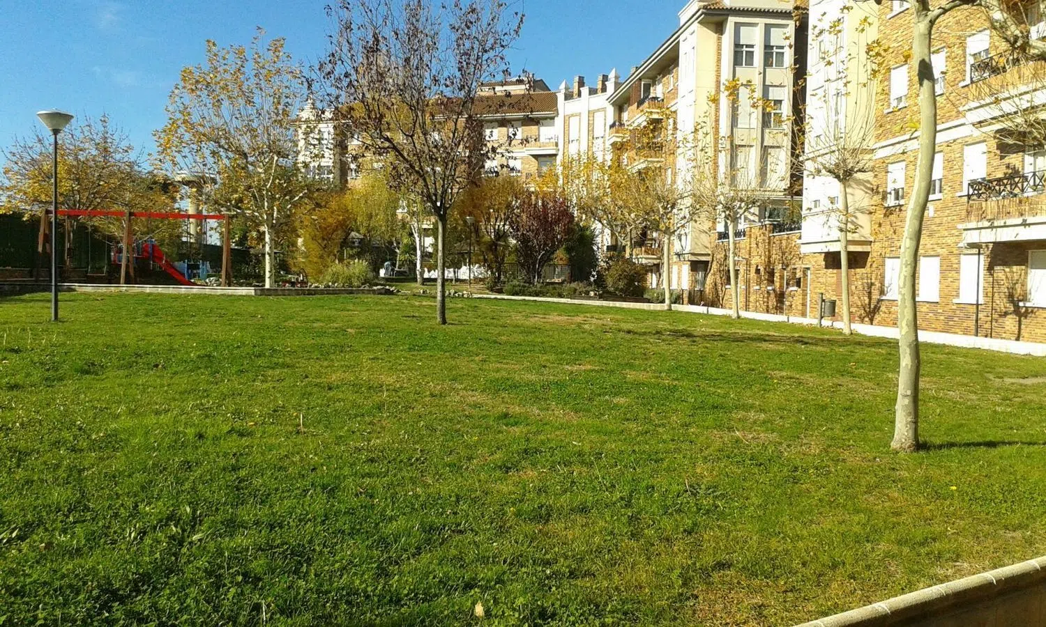 Piso en avenida rey juan carlos i, 8 , 2e - Foto 2