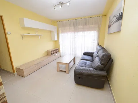 Piso en calle de Valle Inclán, 101