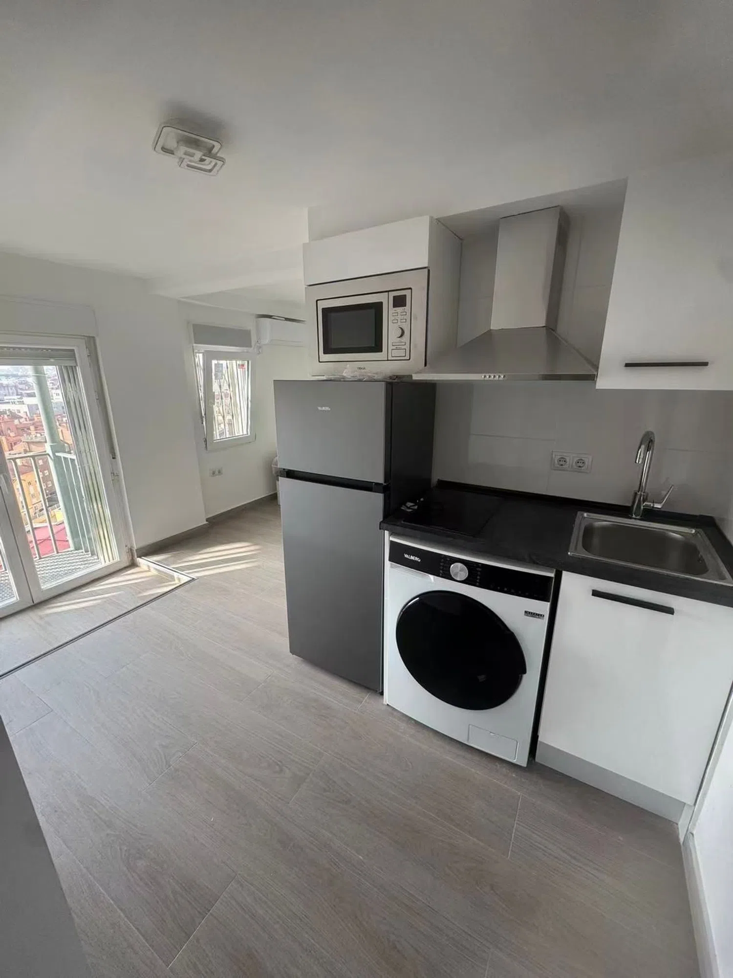 Piso en calle del Toboso, 25 - Foto 1