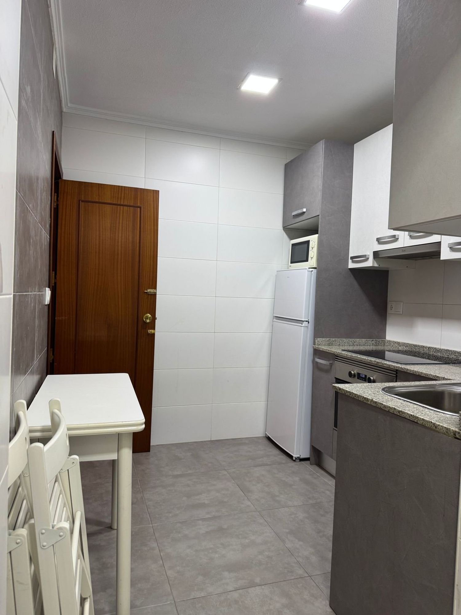 Piso en Calle Montero Ríos, 71, Carolinas Altas - Foto 5