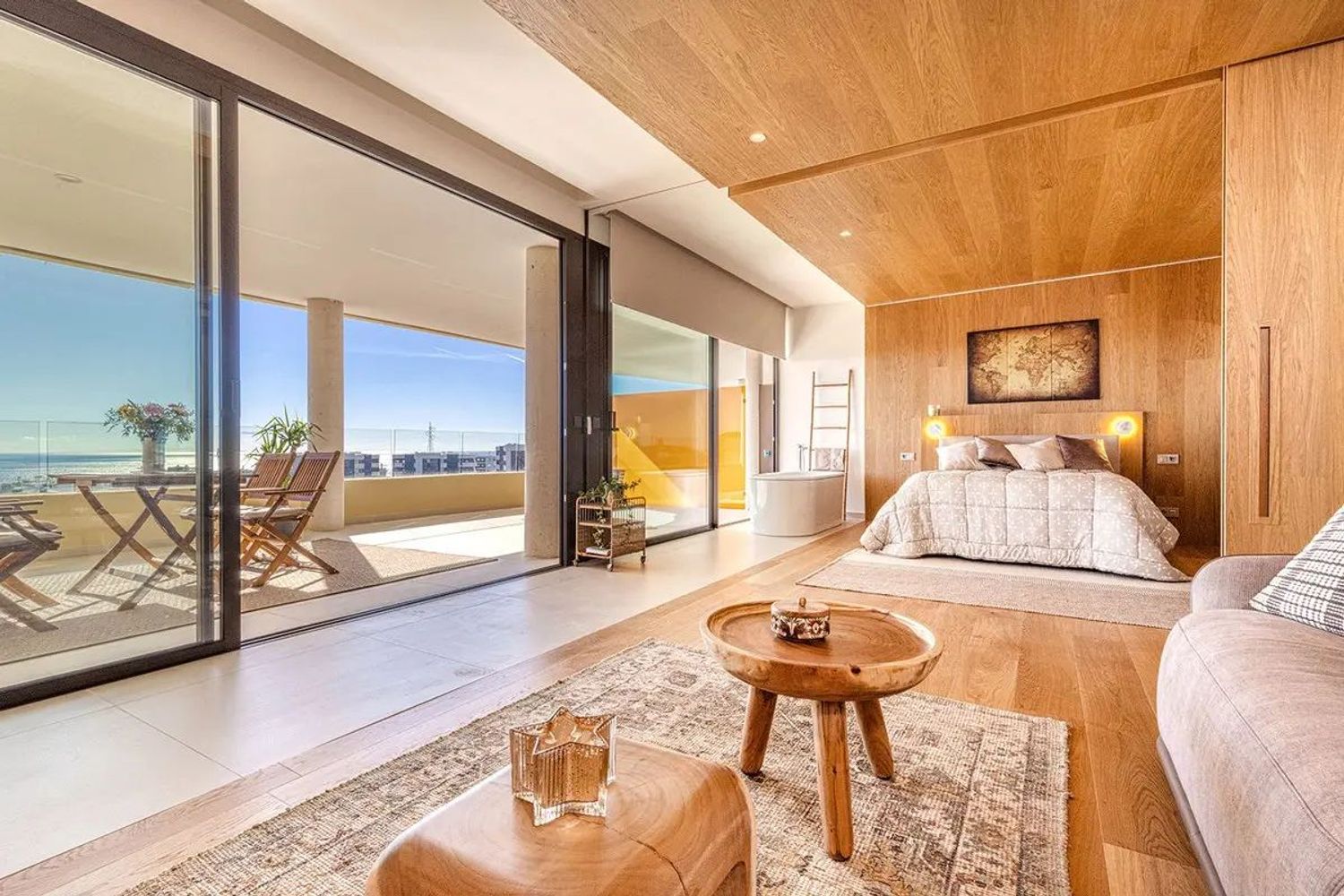 Piso en avenida 8 de Marzo s/n - Foto 1