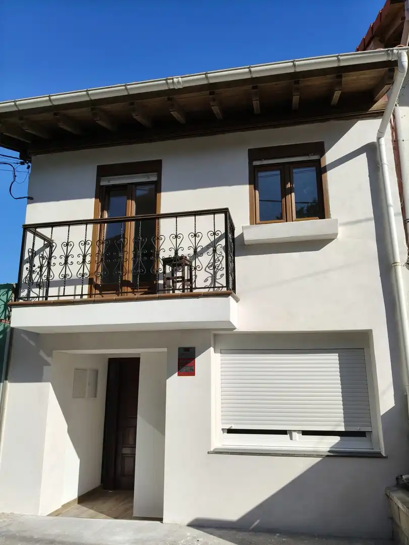 Casa adosada en  Avenida Mompía 7A - Foto 18