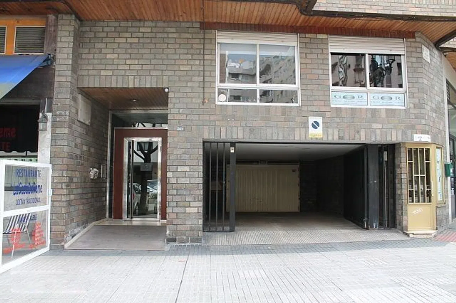 Piso en calle de Rosalía de Castro, 50 - Foto 2