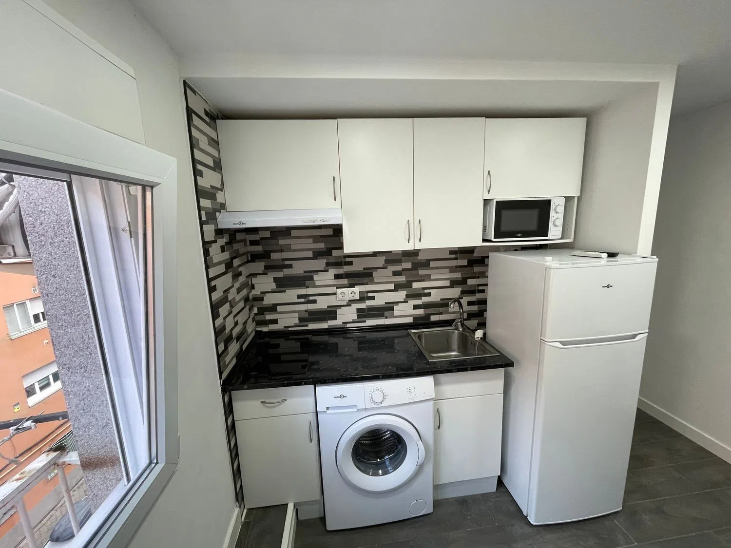 Estudio en calle de Sandalio López, 15 - Foto 3