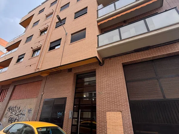 Piso en CL j j Lopez Laguarda - Foto 9