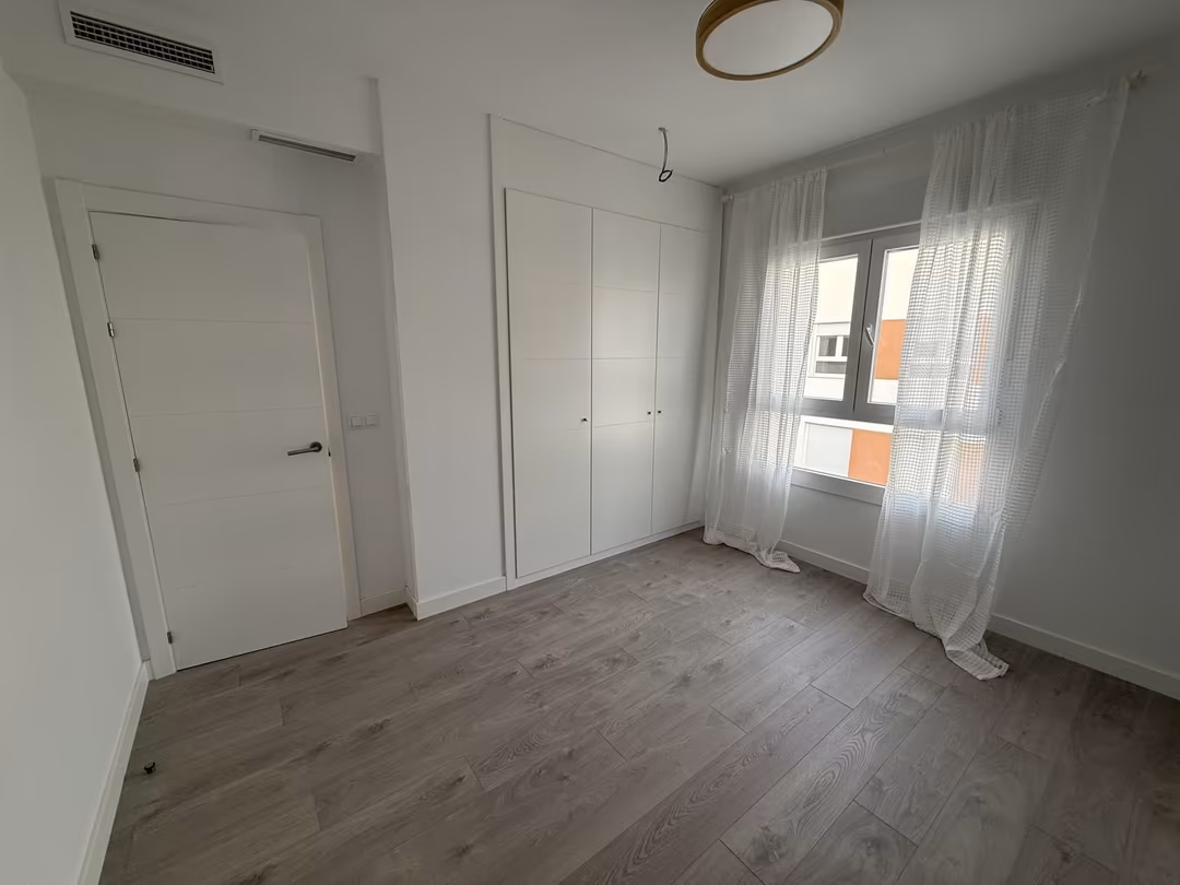 Piso en  Calle Doctor Miguel Díaz Recio 12 - Foto 5